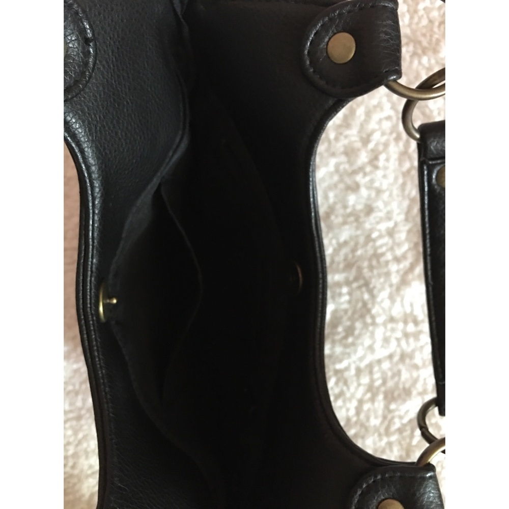 Black Handbag - Picture 5 of 5